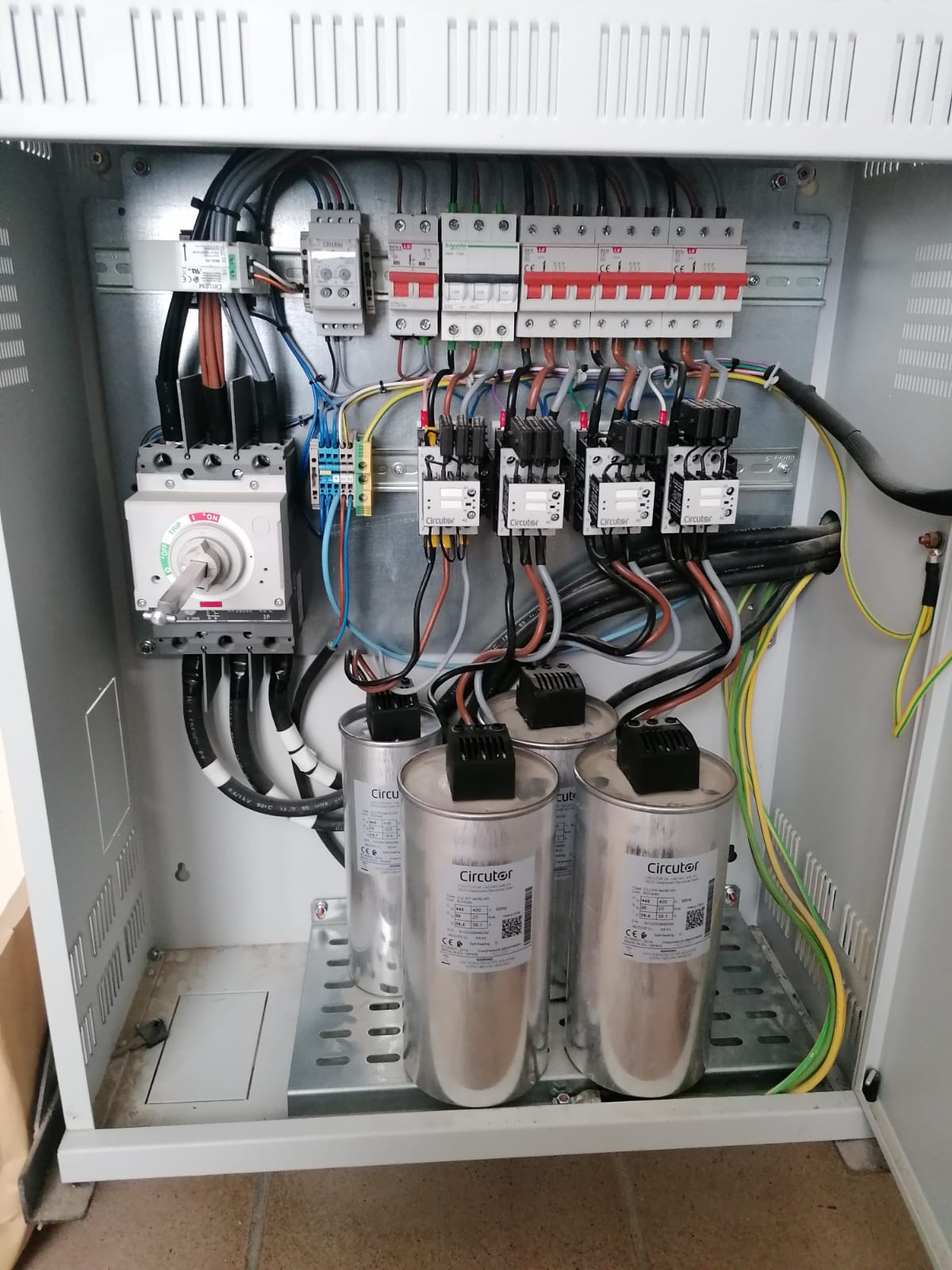 electricitat electricitat